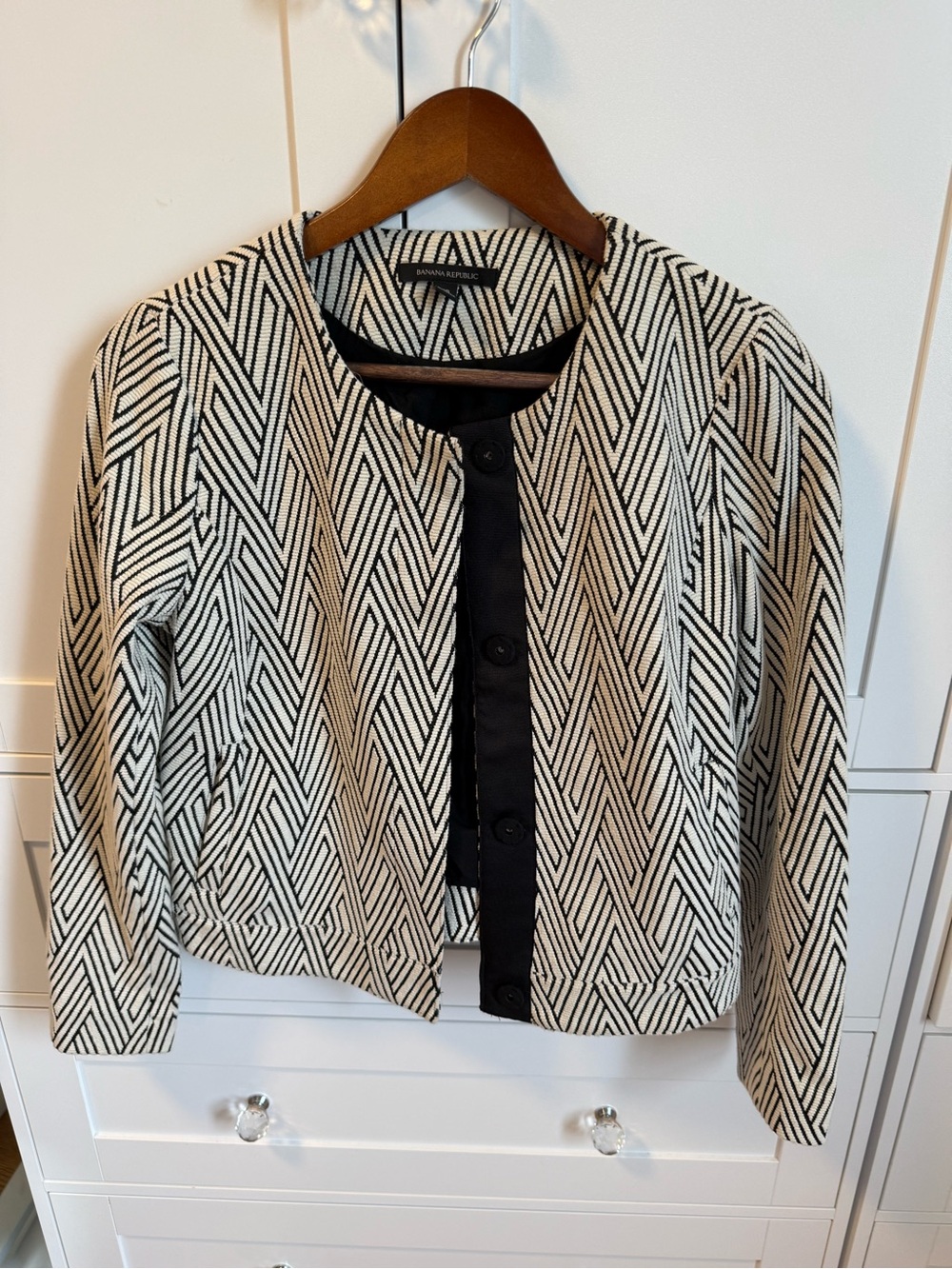 Banana Republic Black and White Geometric Collarless Jacket